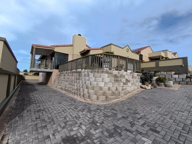 3 Bedroom Property for Sale in Seemeeu Park Western Cape